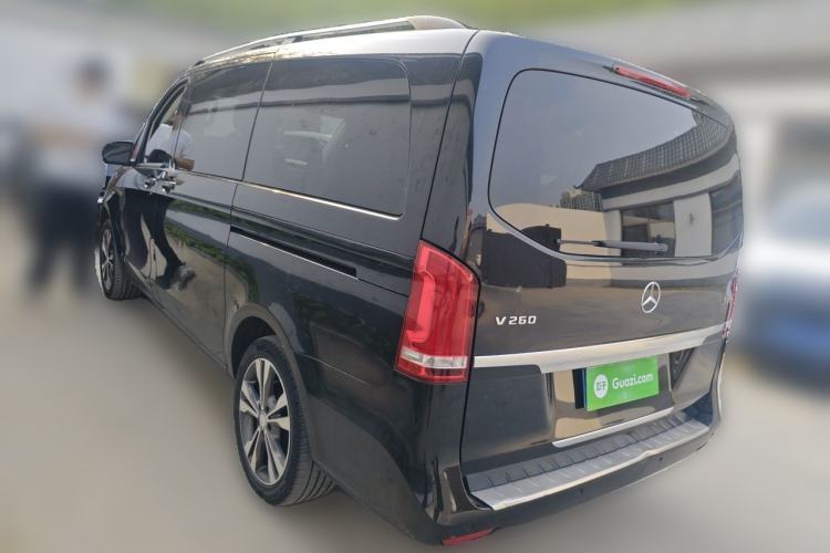 Used Mercedes-Benz V-Class 2016 V 260 Avantgarde Edition Rear Left 45 Deg