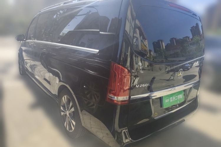 Used Mercedes-Benz V-Class 2016 V 260 L Prestige Extended Edition Rear Left 45 Deg