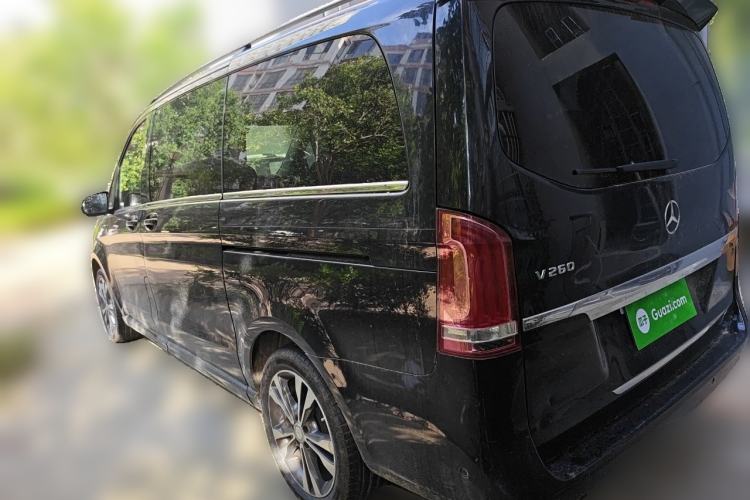 Used Mercedes-Benz V-Class 2016 V 260 Avantgarde Edition Rear Left 45 Deg
