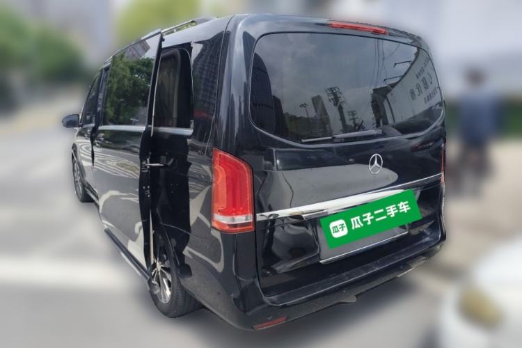 Used Mercedes-Benz V-Class 2016 V 260 L Prestige Extended Edition Rear Left 45 Deg