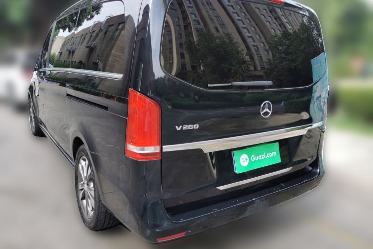 Used Mercedes-Benz V-Class 2016 V 260 Prestige Edition Rear Left 45 Deg