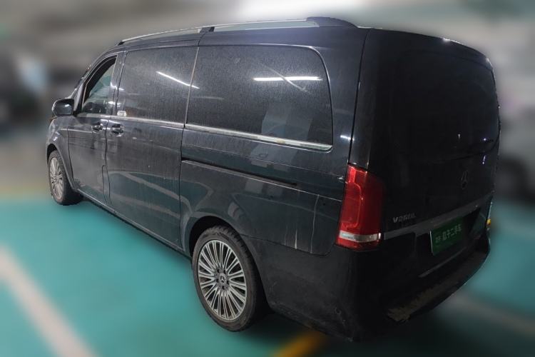 Used Mercedes-Benz V-Class 2016 V 260 Avantgarde Edition Rear Left 45 Deg