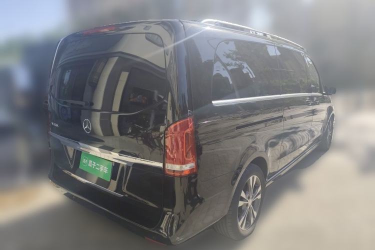 Used Mercedes-Benz V-Class 2016 V 260 L Prestige Extended Edition Rear Right 45 Deg