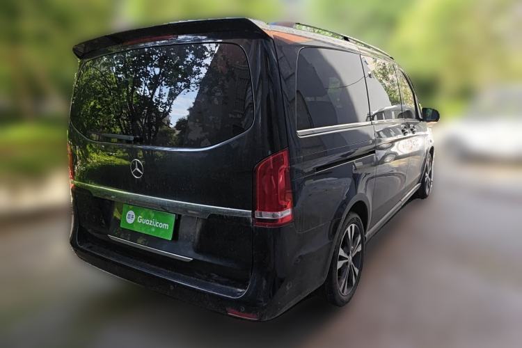 Used Mercedes-Benz V-Class 2016 V 260 Avantgarde Edition Rear Right 45 Deg