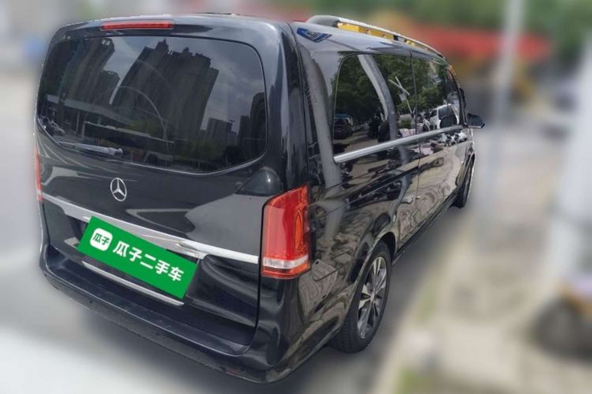 Used Mercedes-Benz V-Class 2016 V 260 L Prestige Extended Edition Rear Right 45 Deg