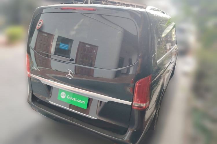 Used Mercedes-Benz V-Class 2016 V 260 L Prestige Extended Edition Rear Right 45 Deg