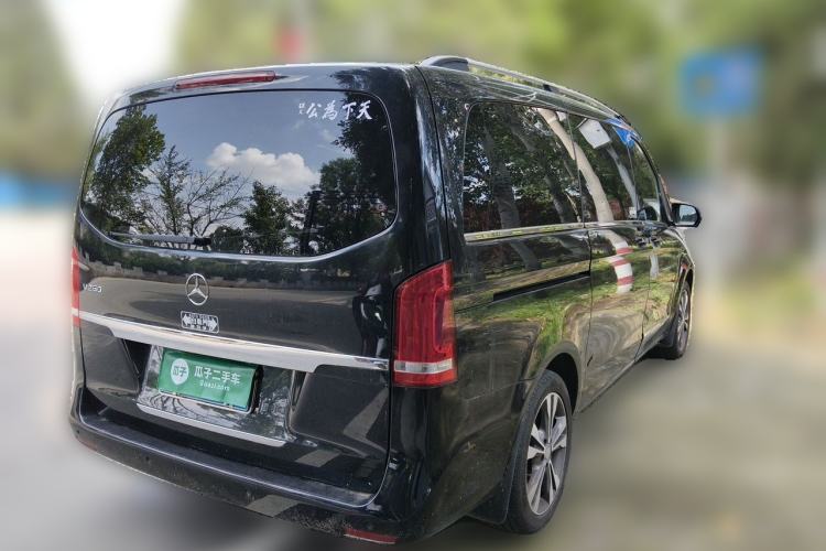 Used Mercedes-Benz V-Class 2016 V 260 Avantgarde Edition Rear Right 45 Deg