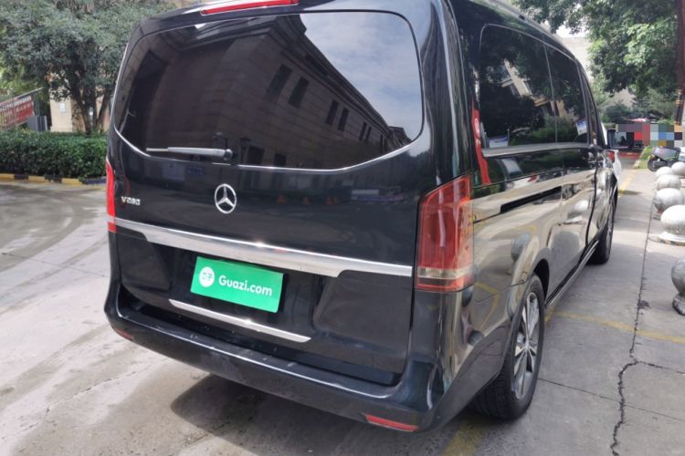 Used Mercedes-Benz V-Class 2016 V 260 Prestige Edition Rear Right 45 Deg