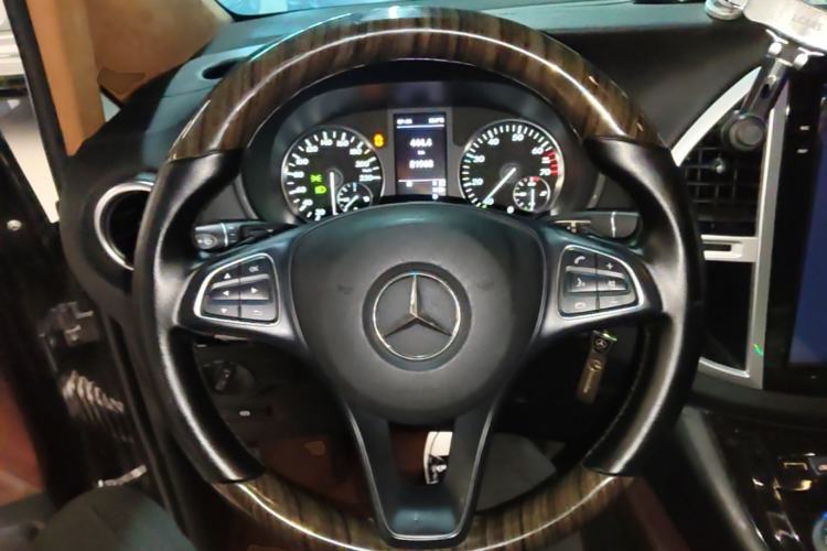 Used Mercedes-Benz V-Class 2016 V250 2.0T U.S. Spec Steering Wheel