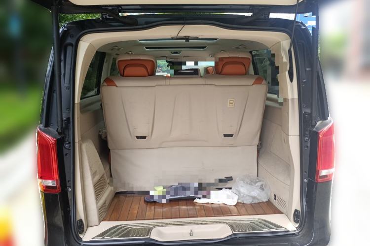Used Mercedes-Benz V-Class 2016 V 260 L Prestige Extended Edition Trunk