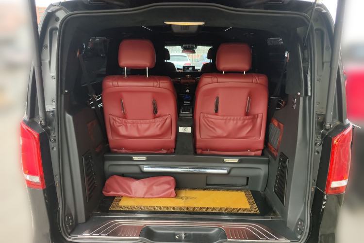 Used Mercedes-Benz V-Class 2016 V 260 L Prestige Extended Edition Trunk