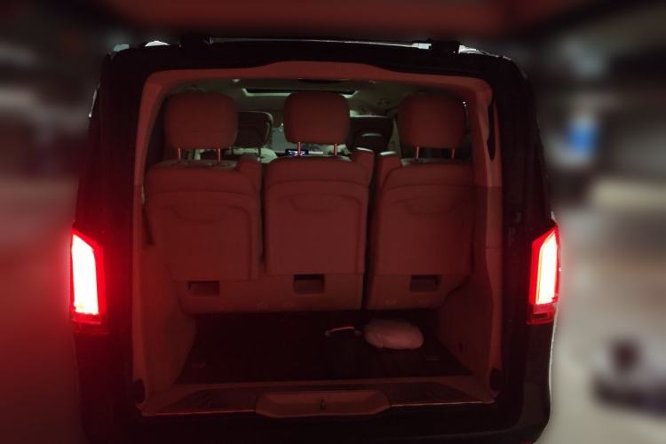 Used Mercedes-Benz V-Class 2016 V 260 Prestige Edition Trunk