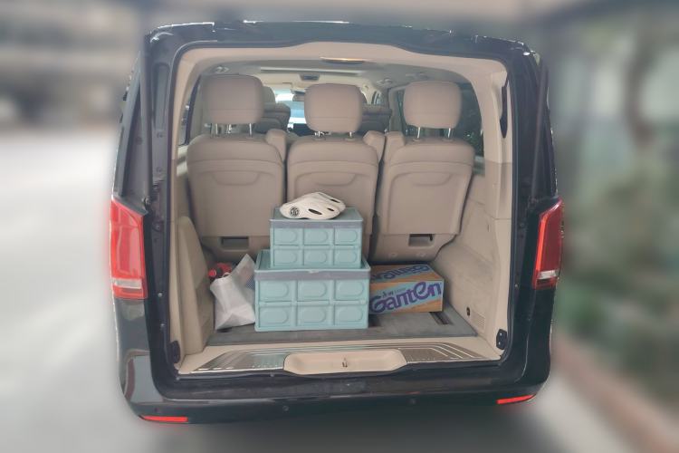 Used Mercedes-Benz V-Class 2016 V 260 L Prestige Extended Edition Trunk