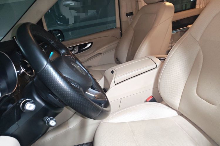 Used Mercedes-Benz V-Class 2016 V 260 Prestige Edition Left Front Seat