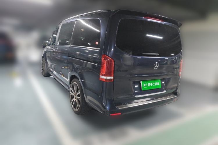 Used Mercedes-Benz V-Class 2016 V 260 Prestige Edition Rear Left 45 Deg