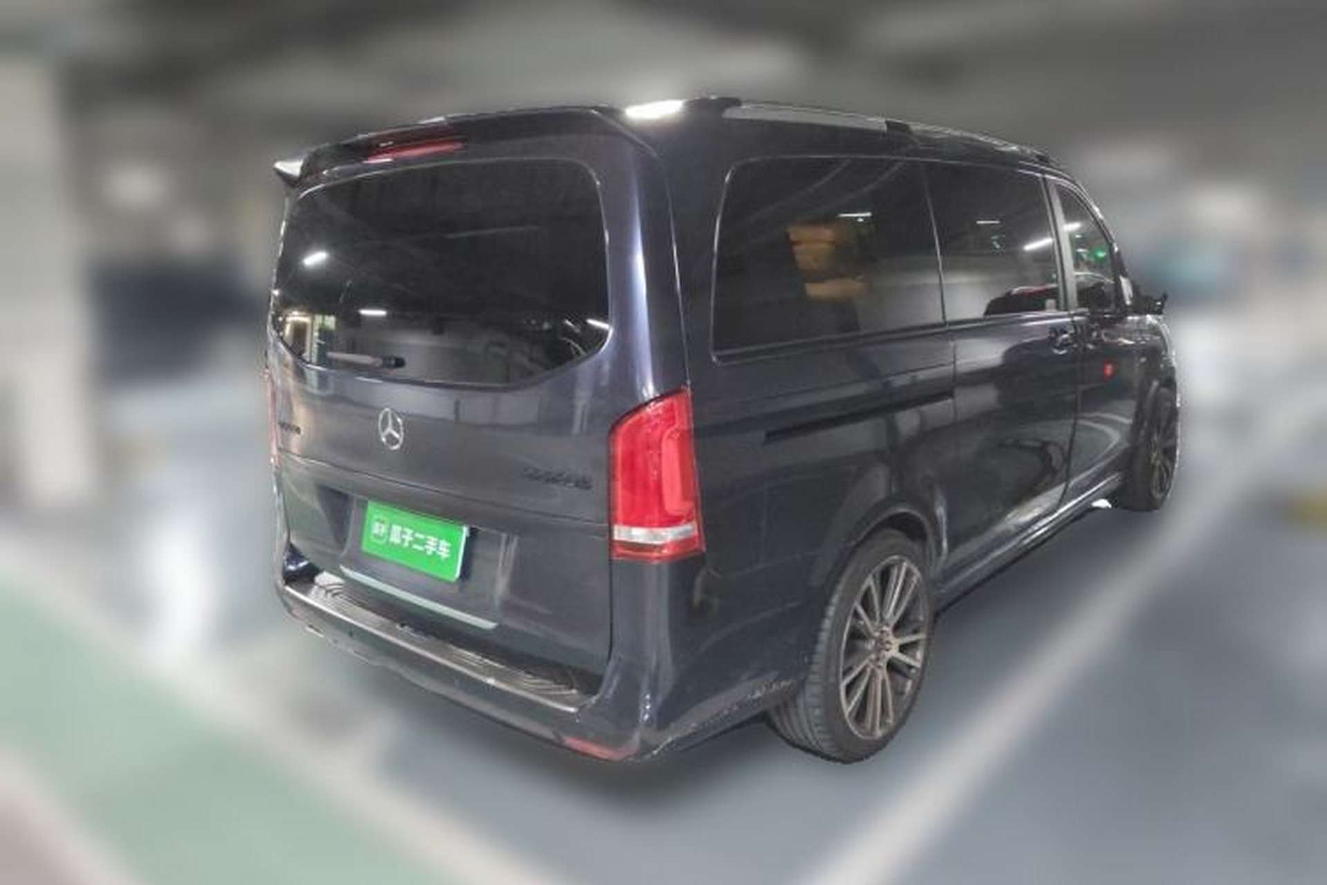 Used Mercedes-Benz V-Class 2016 V 260 Prestige Edition Rear Right 45 Deg