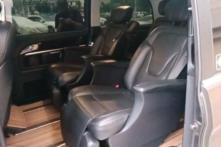Used Mercedes-Benz V-Class 2016 V 260 Prestige Edition Left Rear Seat