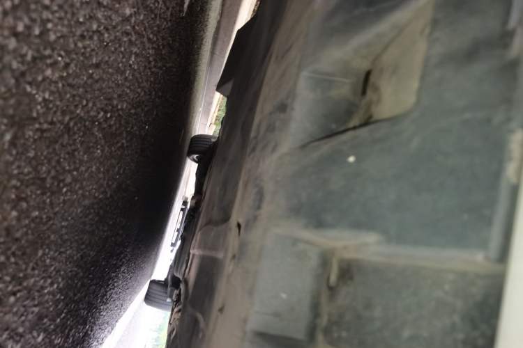 Used Mercedes-Benz V-Class 2016 V 260 Avantgarde Edition Chassis Front