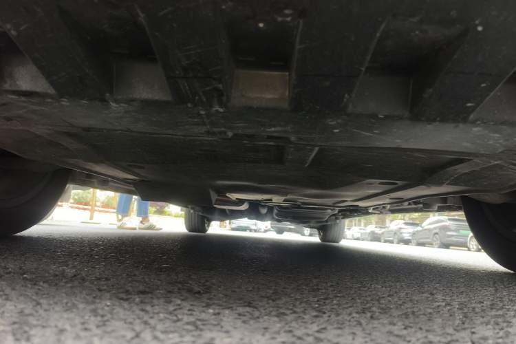 Used Mercedes-Benz V-Class 2016 V 260 L Prestige Extended Edition Chassis Front