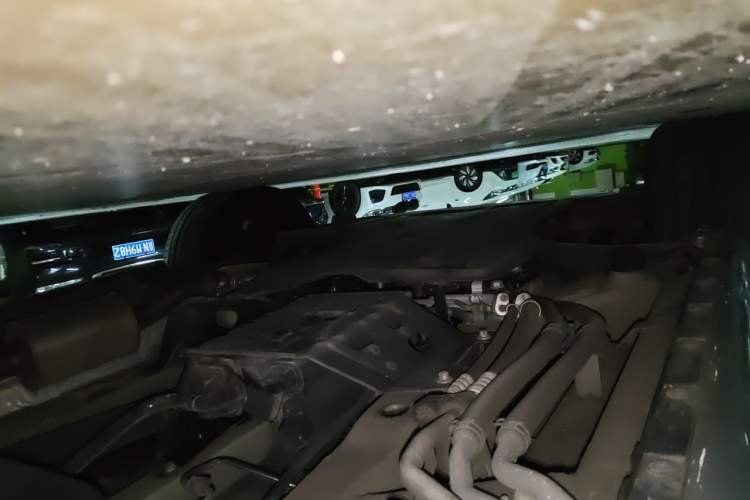 Used Mercedes-Benz V-Class 2016 V 260 Prestige Edition Chassis Front Left