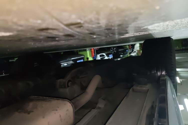 Used Mercedes-Benz V-Class 2016 V 260 Prestige Edition Chassis Rear Right