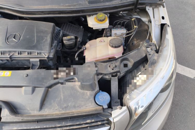 Used Mercedes-Benz V-Class 2016 V 260 L Prestige Extended Edition Engine Bay Left