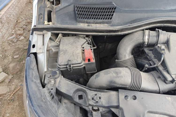 Used Mercedes-Benz V-Class 2016 V 260 Prestige Edition Engine Bay Right