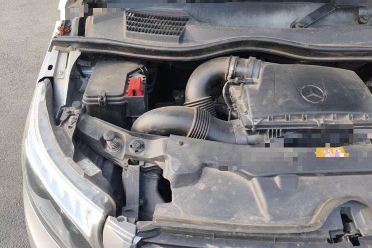 Used Mercedes-Benz V-Class 2016 V 260 L Prestige Extended Edition Engine Bay Right