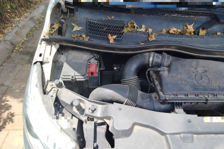 Used Mercedes-Benz V-Class 2016 V 260 L Prestige Extended Edition Engine Bay Right