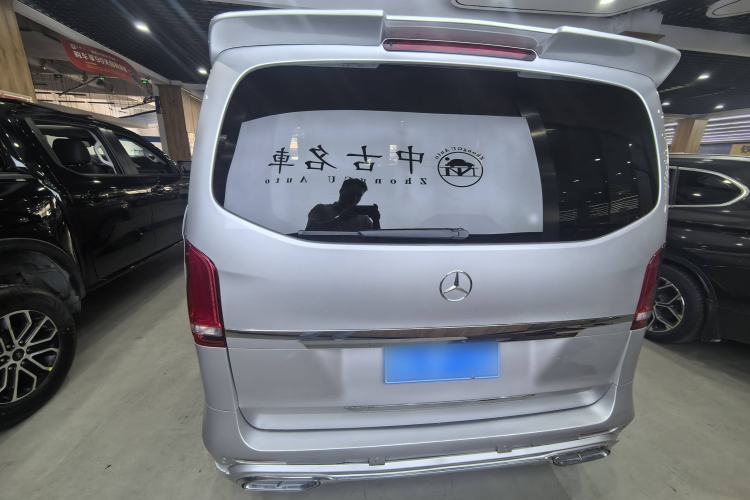 Used Mercedes-Benz V-Class 2016 V 260 Prestige Edition Exterior 4