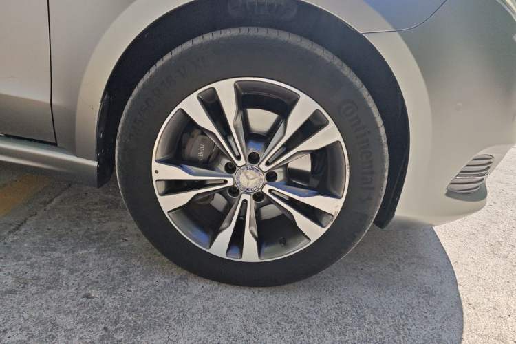 Used Mercedes-Benz V-Class 2016 V 260 Prestige Edition Exterior 7