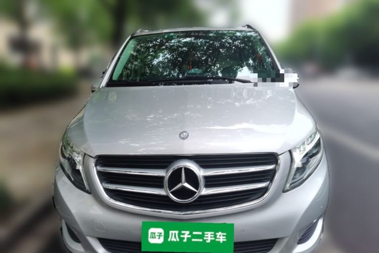 Used Mercedes-Benz V-Class 2016 V 260 Avantgarde Edition Front