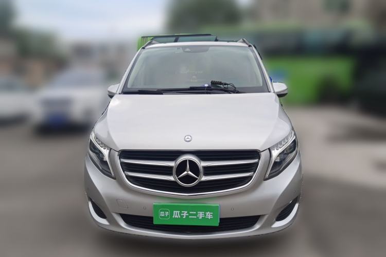 Used Mercedes-Benz V-Class 2016 V 260 Avantgarde Edition Front