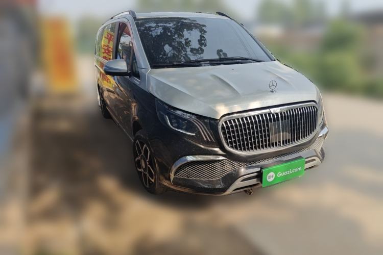 Used Mercedes-Benz V-Class 2016 V 260 Prestige Edition Front Right 45 Deg