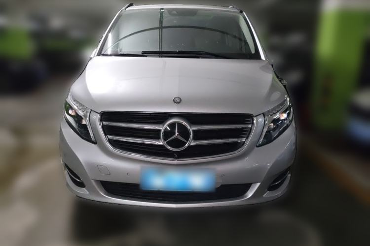 Used Mercedes-Benz V-Class 2016 V 260 Prestige Edition Front