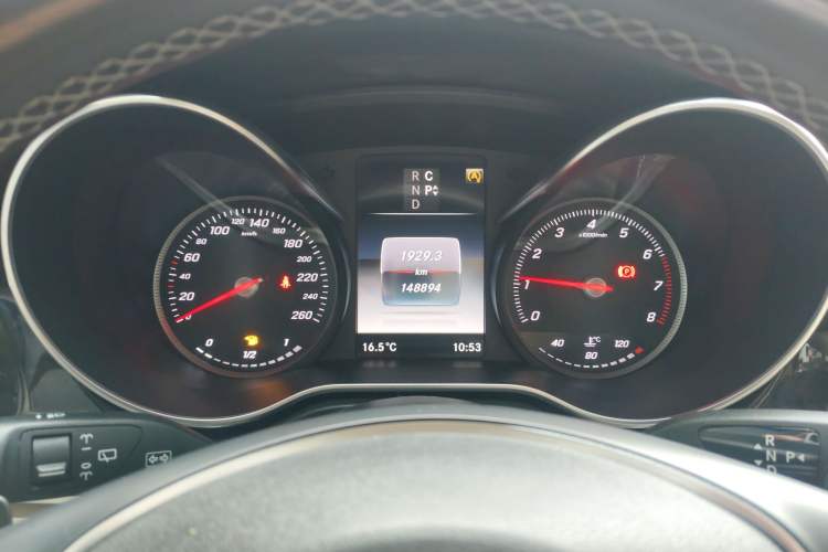 Used Mercedes-Benz V-Class 2016 V 260 L Prestige Extended Edition Instrument Cluster
