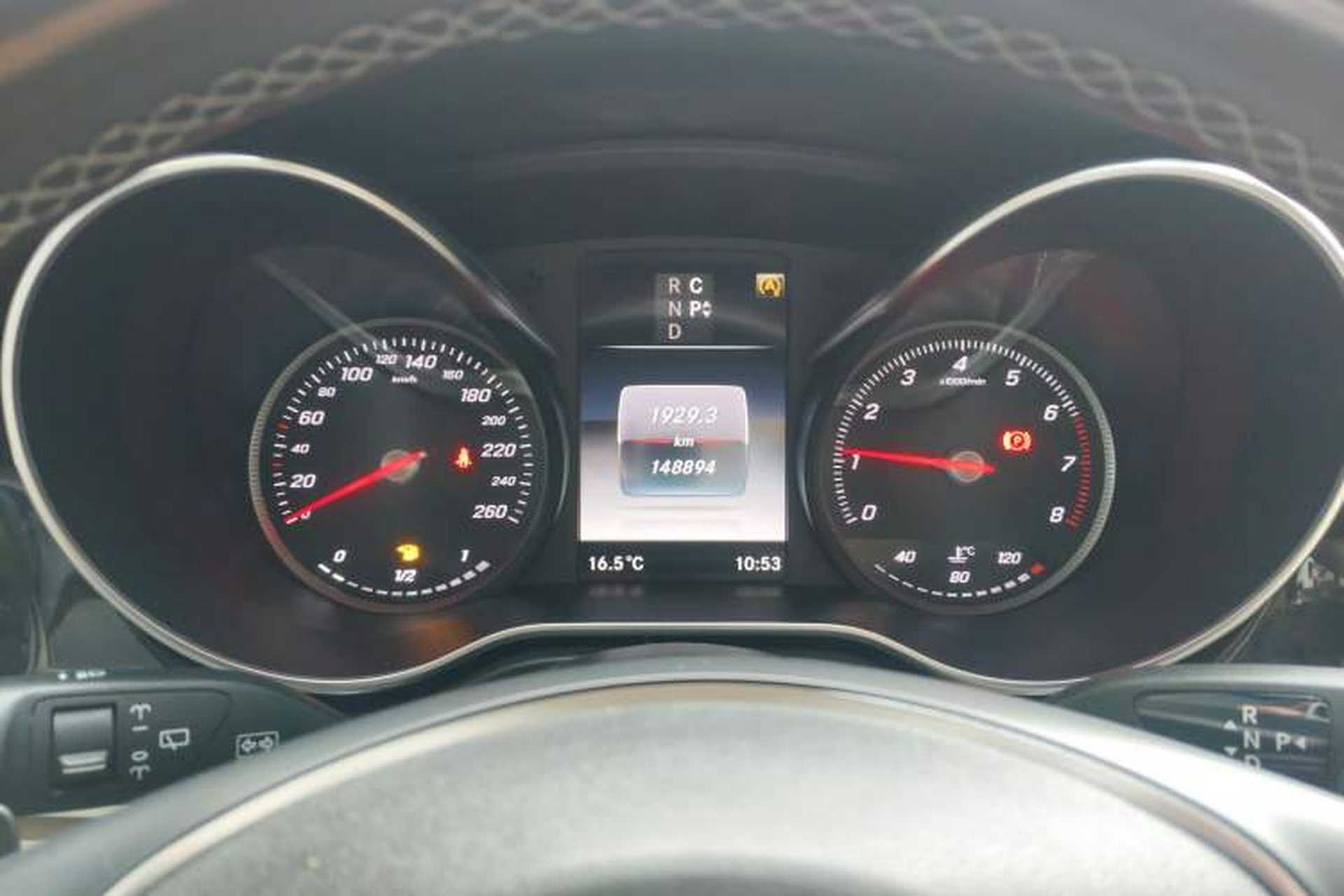Used Mercedes-Benz V-Class 2016 V 260 L Prestige Extended Edition Instrument Cluster