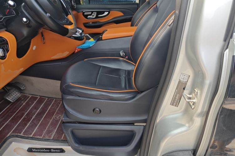 Used Mercedes-Benz V-Class 2016 V 260 Prestige Edition Left Front Seat
