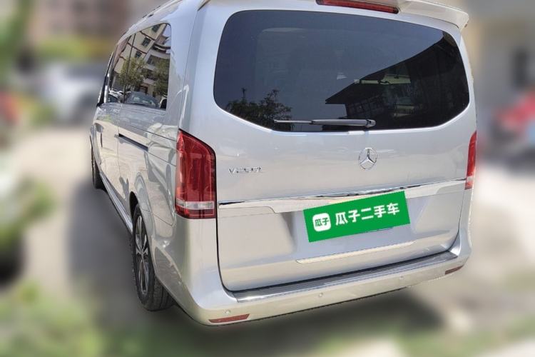 Used Mercedes-Benz V-Class 2016 V 260 L Prestige Extended Edition Rear Left 45 Deg