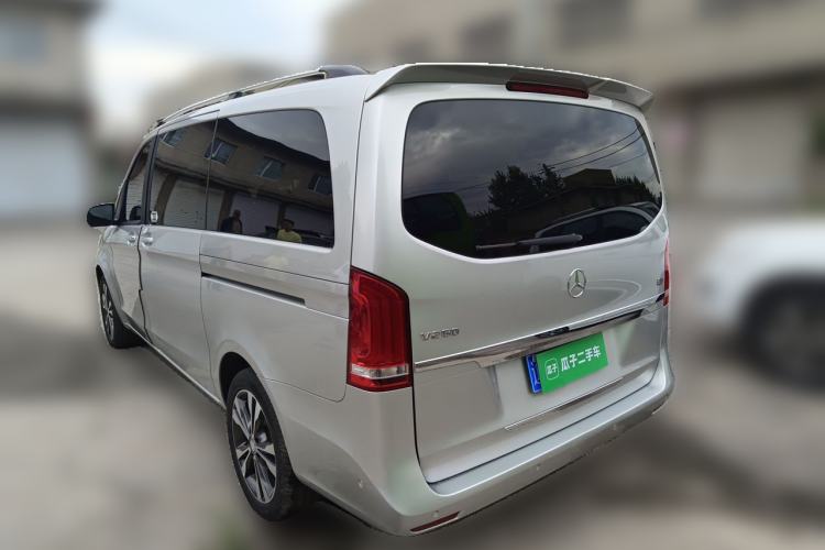 Used Mercedes-Benz V-Class 2016 V 260 Avantgarde Edition Rear Left 45 Deg