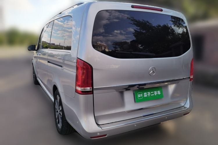 Used Mercedes-Benz V-Class 2016 V 260 L Prestige Extended Edition Rear Left 45 Deg