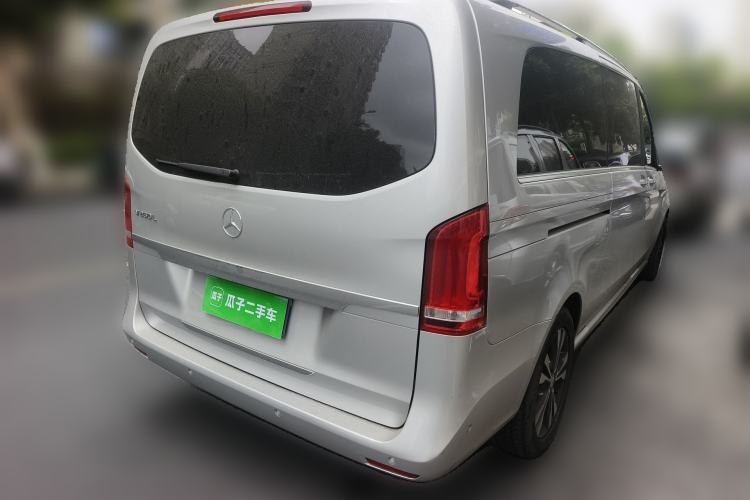 Used Mercedes-Benz V-Class 2016 V 260 L Prestige Extended Edition Rear Right 45 Deg