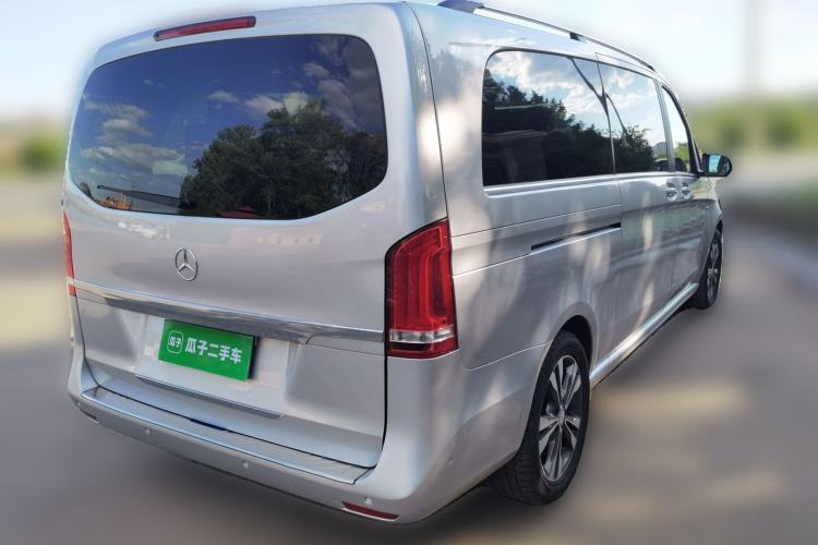 Used Mercedes-Benz V-Class 2016 V 260 L Prestige Extended Edition Rear Right 45 Deg