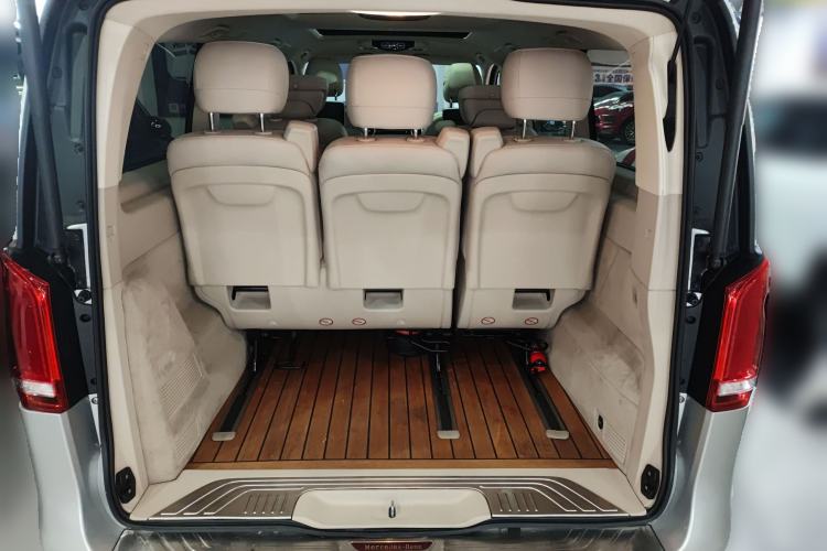 Used Mercedes-Benz V-Class 2016 V 260 Prestige Edition Trunk