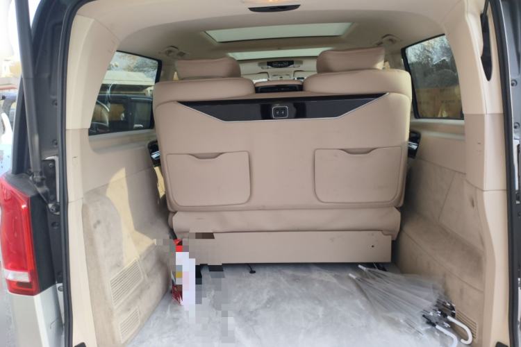 Used Mercedes-Benz V-Class 2016 V 260 L Prestige Extended Edition Trunk