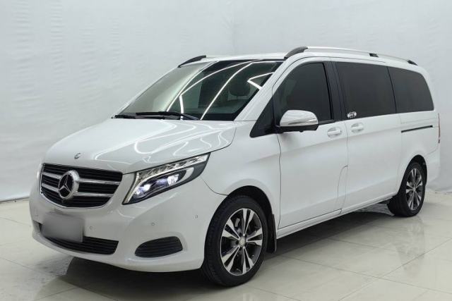 Used Mercedes-Benz V-Class 2016 V 260 Avantgarde Edition