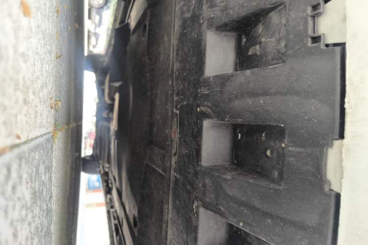 Used Mercedes-Benz V-Class 2016 V 260 L Prestige Extended Edition Chassis Front