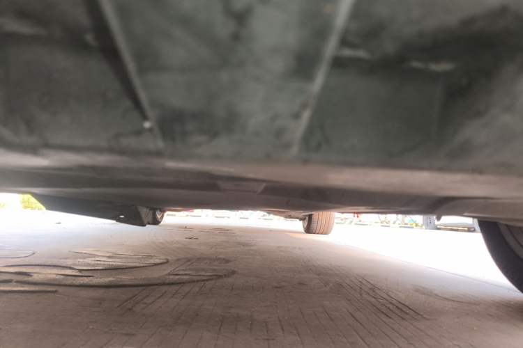 Used Mercedes-Benz V-Class 2016 V 260 Avantgarde Edition Chassis Front