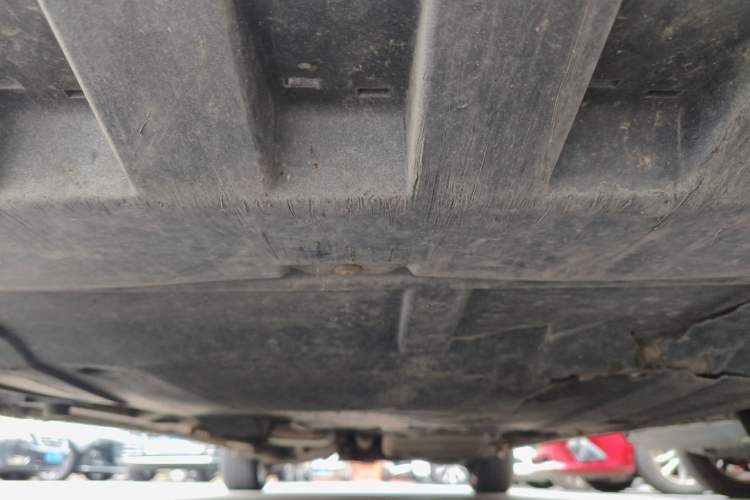 Used Mercedes-Benz V-Class 2016 V 260 L Prestige Extended Edition Chassis Front