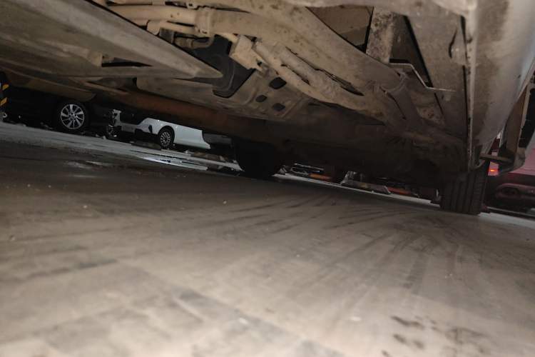 Used Mercedes-Benz V-Class 2016 V 260 Avantgarde Edition Chassis Front Left